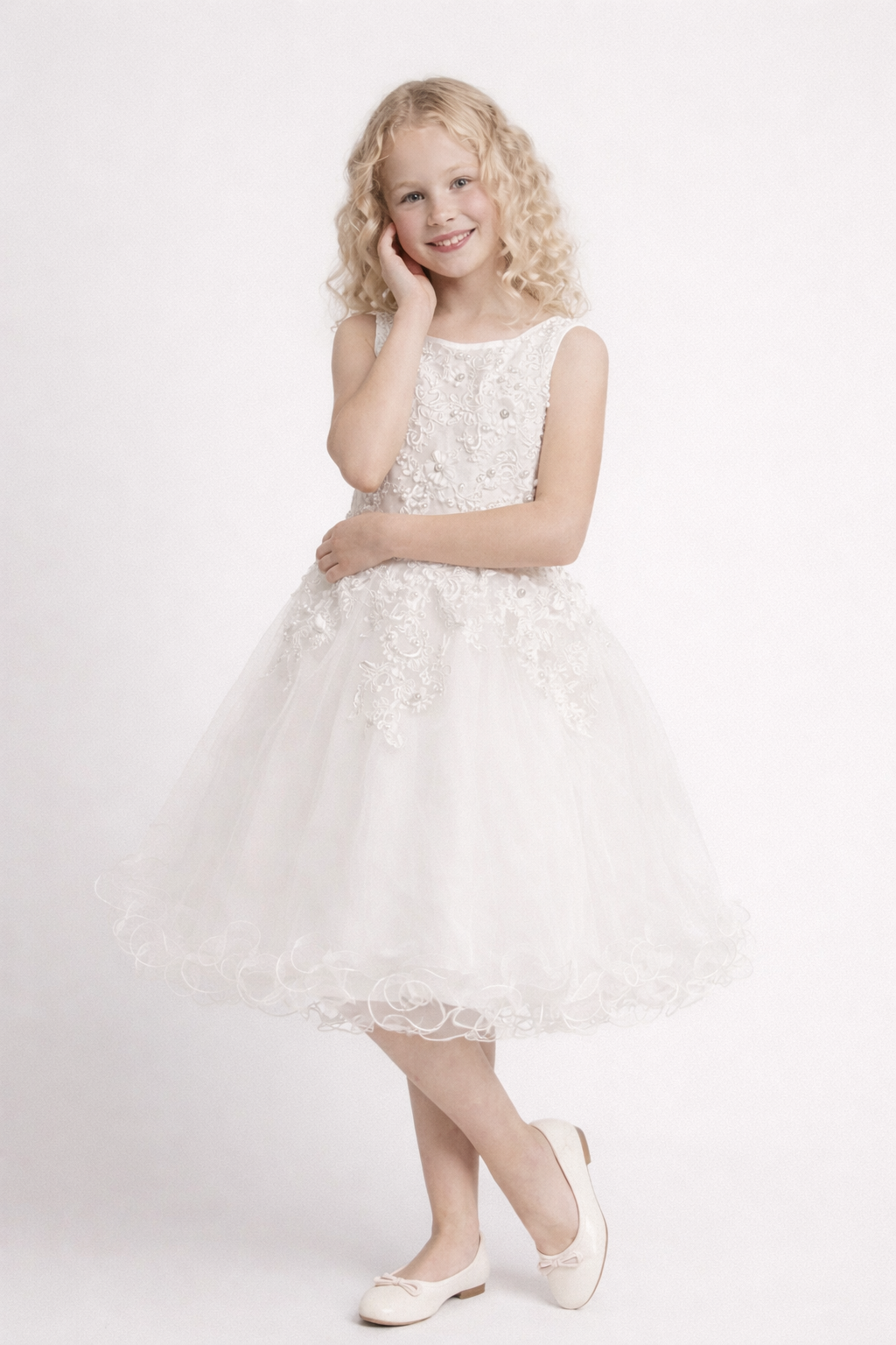 Очаровательное кружевное платье принцессы