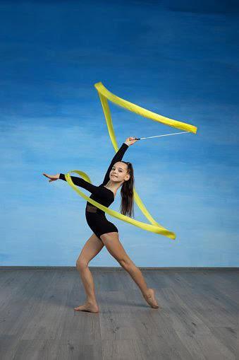 Изящное гимнастическое трико