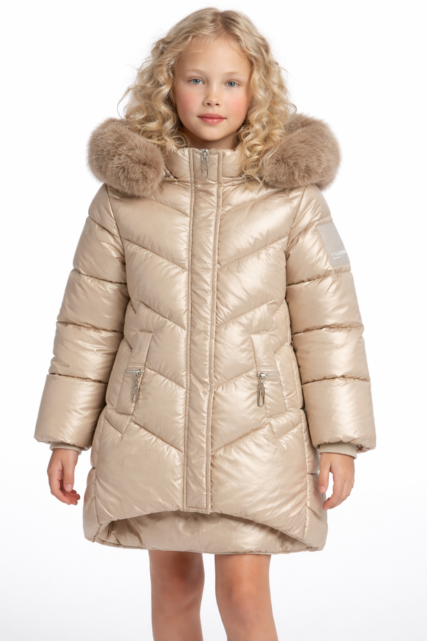 Теплая куртка-пуховик с капюшоном